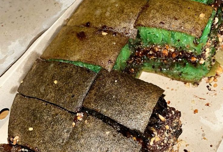 Terang Bulan Terdekat: Nikmati Lezatnya Martabak Favorit di Sekitarmu